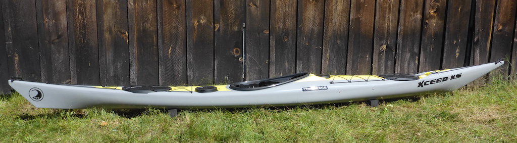 Tiderace Xceed XS-Carbon Kevlar,keel strip, Gelcoat blem